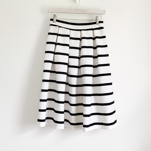 High Waisted Stripe Knee Length Skirt - Picture 1 of 10